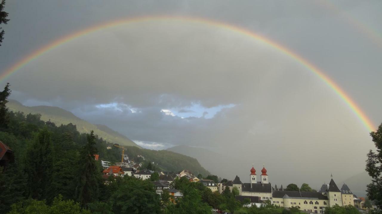 Staudacher Hof-Das Romantische Haus Millstatt Buitenkant foto